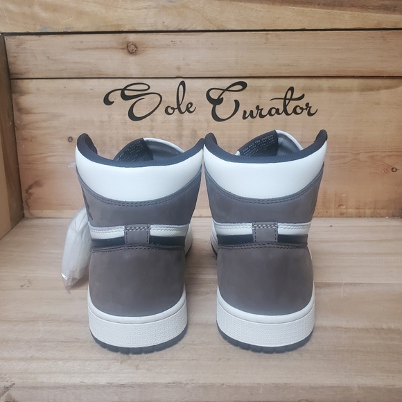 Air Jordan 1 Retro High OG Mocha 8M/9.5W - Picture 3 of 6